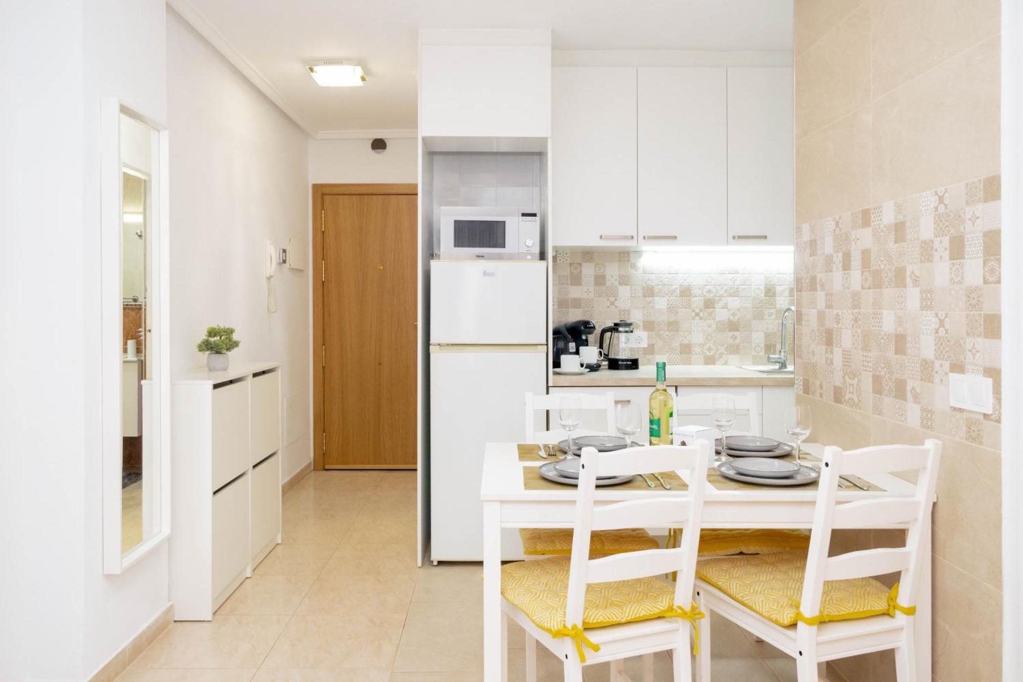 또레비에하 Apartamento Asta 아파트 외부 사진